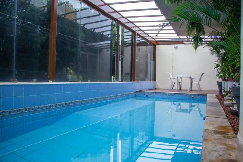 Bazén v ubytování Prestige Manaus Hotel nebo v jeho okolí