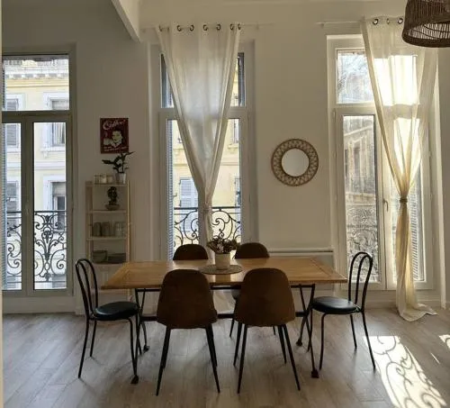 Superbe Appartement - 3 chambres (5 min Vieux Port - Rue Paradis) photo 1