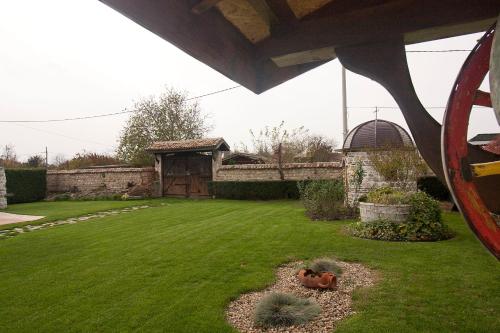 Gallery image of Kozareva Guest House Козаревата Къща За Гости in Dobrogled