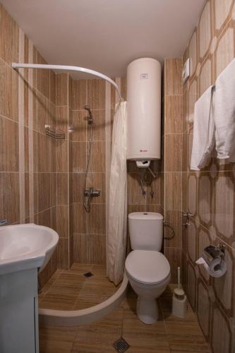 Gallery image of Kozareva Guest House Козаревата Къща За Гости in Dobrogled