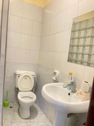 Koupelna v ubytování Coastal Comfort 2Bedroom Apartment