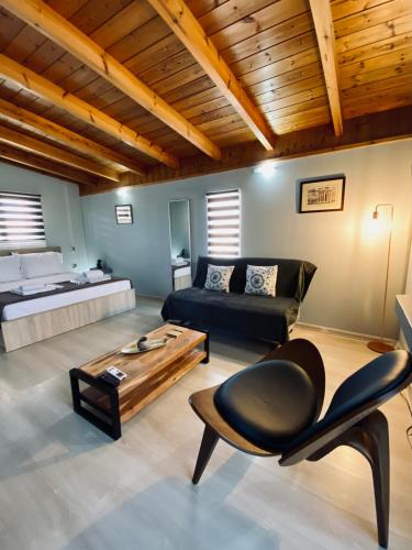 Keskos Luxury Apartment