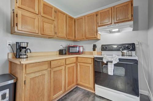 Gallery image of Charming Half Pint Downtown Stay Pet Friendly in Colorado Springs