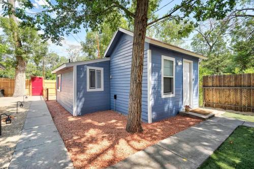 Gallery image of Charming Half Pint Downtown Stay Pet Friendly in Colorado Springs