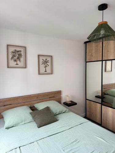 Appartement T3 Traversant 53m2 Marseille vue mer
