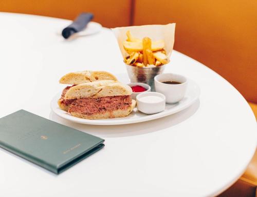 Essen im Hotel oder in der Nähe