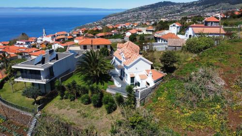 Calheta Bay View House - Family and Group Residence