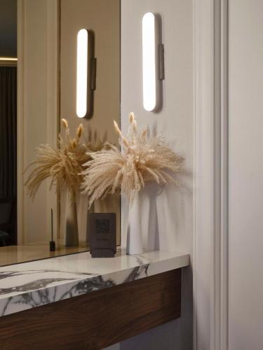 Gallery image of Vogue Hotel Montreal Downtown, Curio Collection by Hilton in Montréal