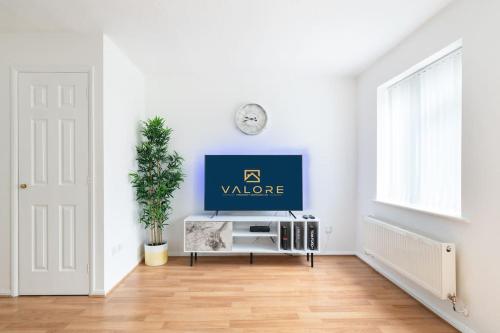 Μια τηλεόραση ή/και κέντρο ψυχαγωγίας στο Last min discount - Spacious 3b - Essentials near