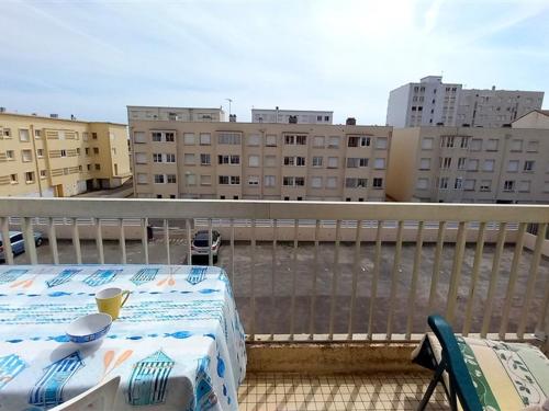 Studio cosy proche plage et commerces, parking inclus - FR-1-323-528