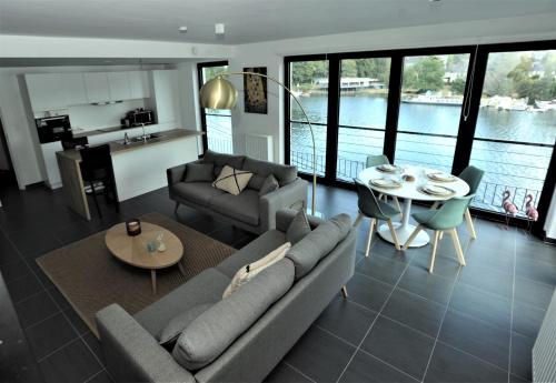 那慕尔Logement en bord de Meuse, vue exceptionnelle!的相册照片