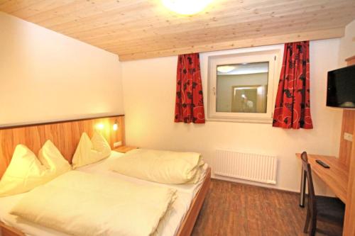 Ferienwohnung Königsleiten 2 - Top 4