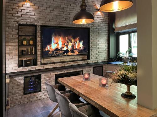 Φωτογραφία από το άλμπουμ του Black Suite 4 Luxus in Alsternähe στο Αμβούργο