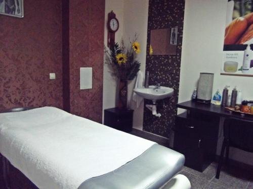 Koupelna v ubytování Hotel Enchevi