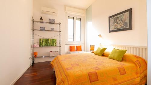 Cama ou camas em um quarto em Lucifero View Apartment-Cagliari