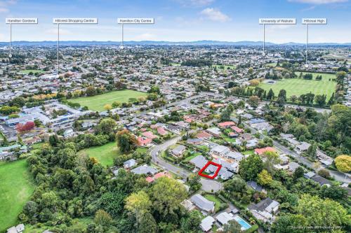 an aerial view of a suburb with houses at Modern Retreat with King Bed - By KOSH BNB in Hamilton