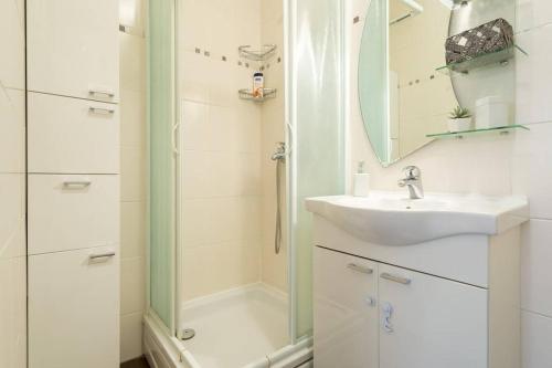 Apartment Luna & Lea amazing sea view with private parking