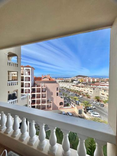 Los Cristianos apartment with sea views C109