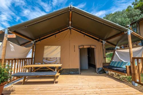 Foto dalla galleria di Arena One 99 Glamping a Pola (Pula)