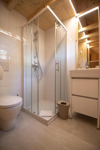 Bagno di Arena One 99 Glamping
