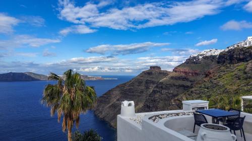 a view of the amalfi coast from a villa at Mill Houses New Elegant Suites in Firostefani