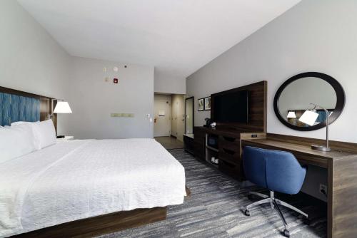 Ένα ή περισσότερα κρεβάτια σε δωμάτιο στο Hampton Inn Port Charlotte