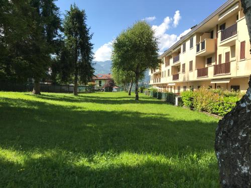 Gallery image of Val Taleggio nel verde x8 persone con camino e Wifi in Olda