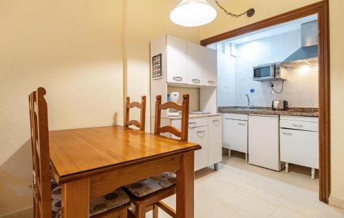1 Bedroom Awesome Apartment In Fuengirola