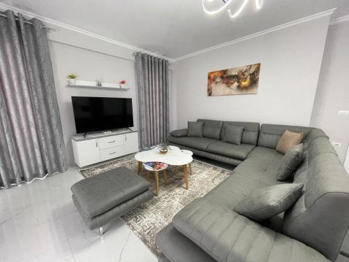 Χώρος καθιστικού στο Luxury Apartment Korca