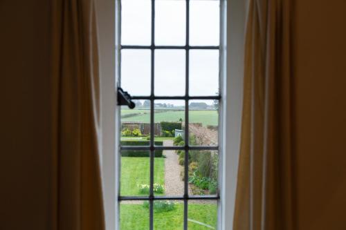 Gambar di galeri bagi Little Court di Charminster
