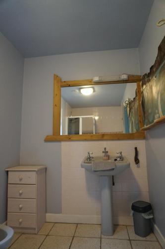 Salle de bains dans l'établissement Ballyroe Accommodation