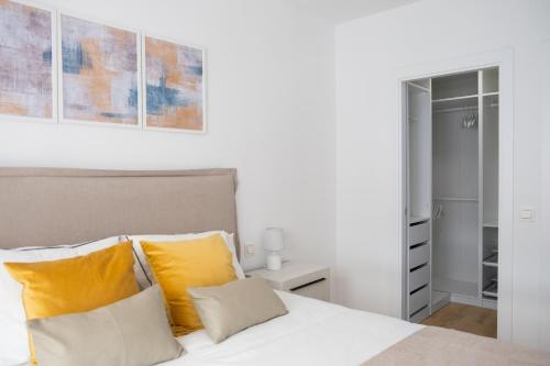 Urban Sky Apartment Malaga photo 9