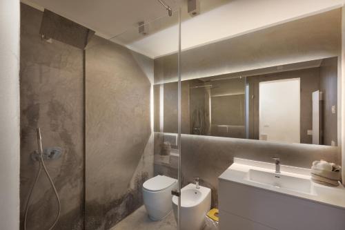 Kúpeľňa v ubytovaní Bastioni Luxury Home by Perle di Puglia