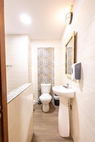 Koupelna v ubytování Albarrada Hotel Boutique