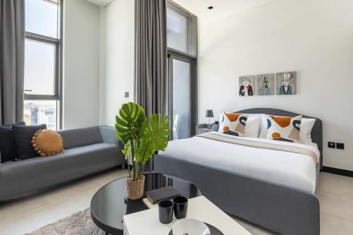 Frank Porter 15 Northside Tower 2