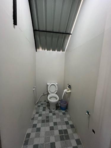 Ένα μπάνιο στο Modtanoi Paradise Homestay