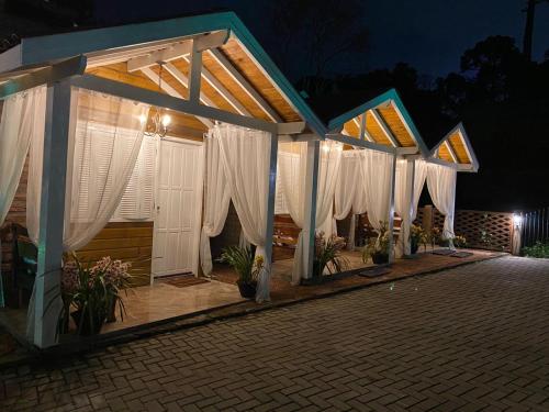 Bangunan di mana terletaknya chalet