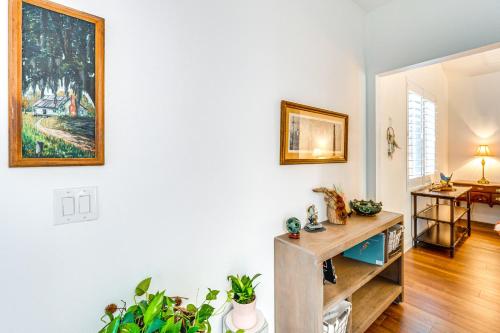 Gallery image of Cozy Nokomis Apartment - 2 Mi to Beach! in Nokomis