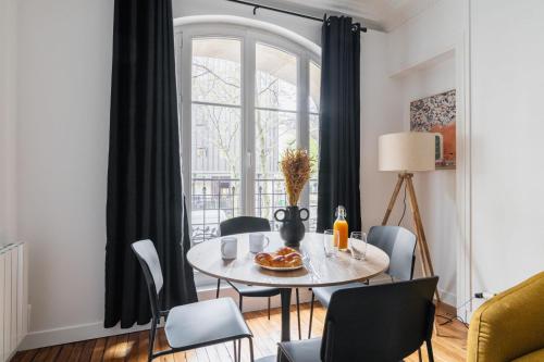 Photo de la galerie de l'établissement ZZZ jaures 11-101, à Paris