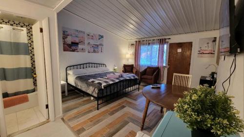 Postel nebo postele na pokoji v ubytování Sussex Motel