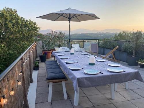 Appartement & Rooftop sur le Golf de Chantaco