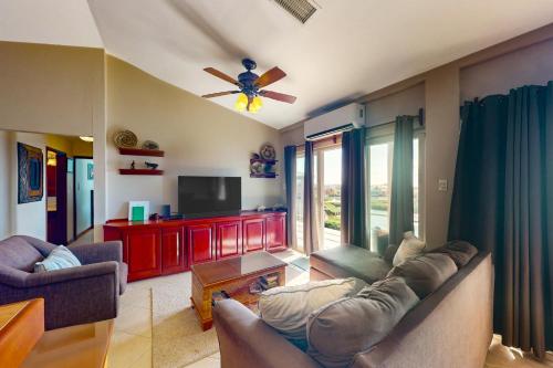 Suite B301 at Mara Laguna
