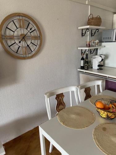 Η κουζίνα ή μικρή κουζίνα στο Lobo en Cabo Apartment, Cabo Roig , Orihuela Costa