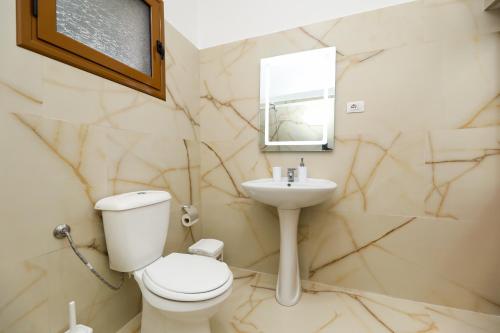 Vila Feliz - Premium Rooms with Free Private Parkingにあるバスルーム