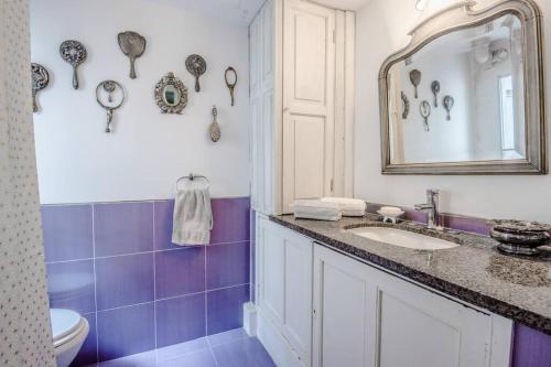 Phòng tắm tại Sky Garden Sarandi [ Cozy ] Pool & Barbacue