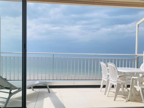 Appartement 3 pièces face plage avec terrasse et garage - Les Sables d'Olonne - FR-1-197-388