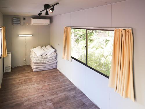 BULLsキャンプ 富士の麓 自然に囲まれたペットと泊まれるゲストハウス Guesthouse with pets at the foot of World Heritage Mt Fuji