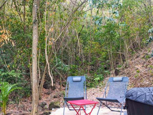 Jardín al aire libre en Tropi Kay' Location - Bungalow avec jacuzzi