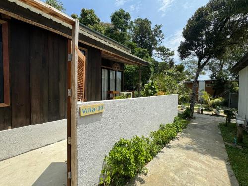 Gallery image of One Beach Private Villa in Phumĭ Kaôh Rŭng Sâmlœ̆m Khnŏng