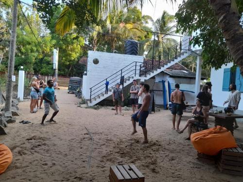 Φωτογραφία από το άλμπουμ του Hangover Hostels Arugam Bay σε Arugam Bay